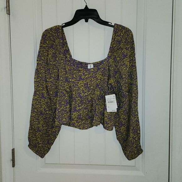 NWOT Abound Blouse Size S, Purple & Green Rosy Floral - Picture 1 of 4